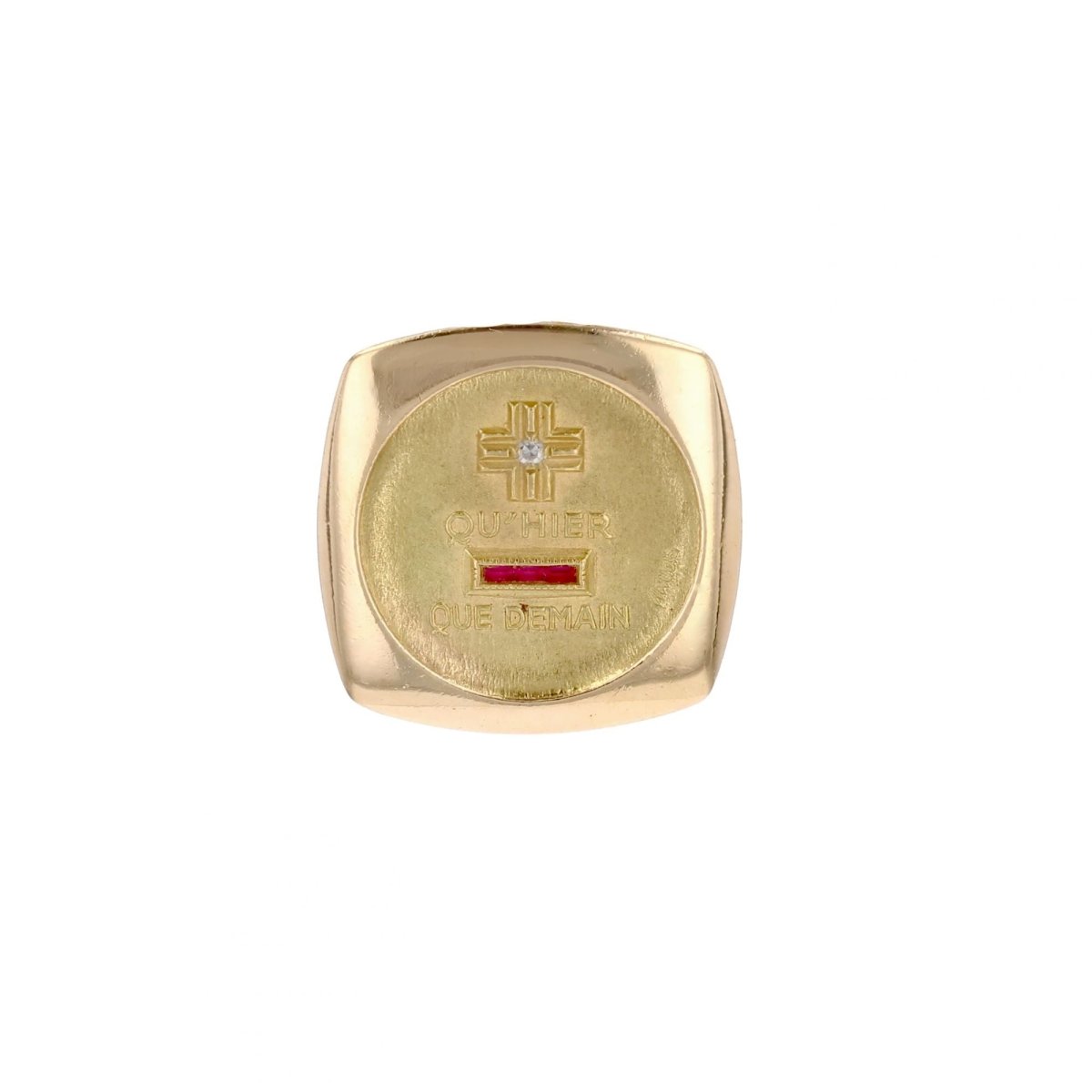 Médaille D'Amour carrée Plus qu'hier moins que demain or jaune diamant rubis Augis - Castafiore