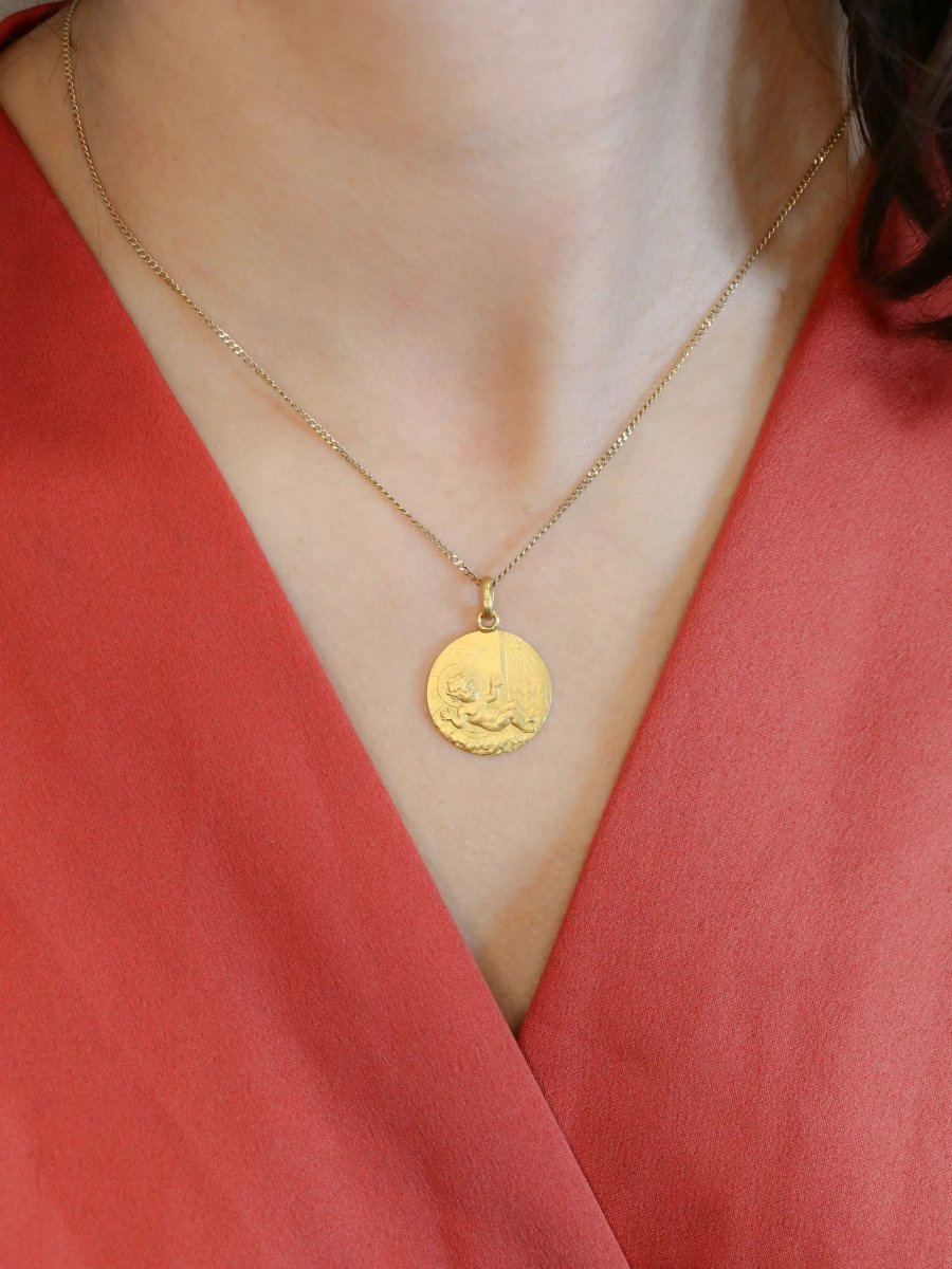 Médaille en or jaune - Castafiore