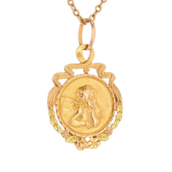 Médaille en or rose et or vert - Castafiore