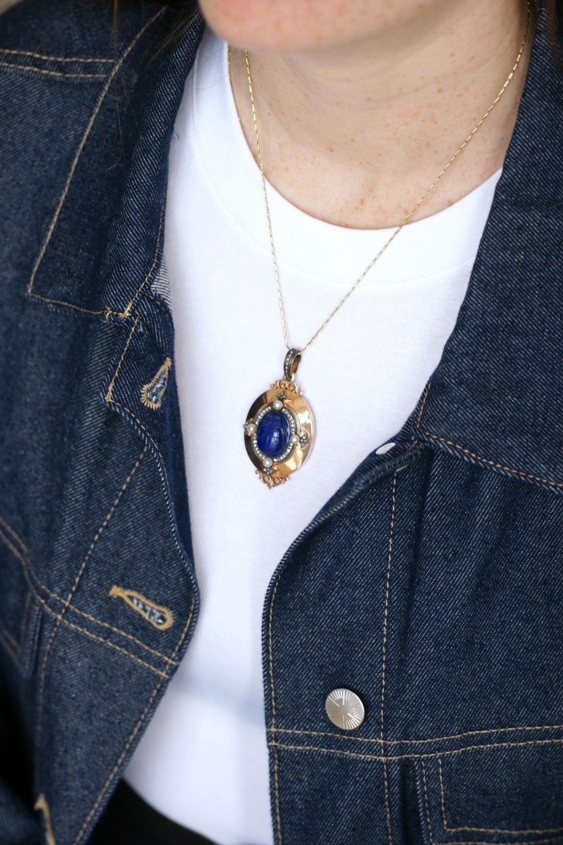 Médaillon Ancien Scarabée Lapis Lazuli Diamants et Perles - Castafiore