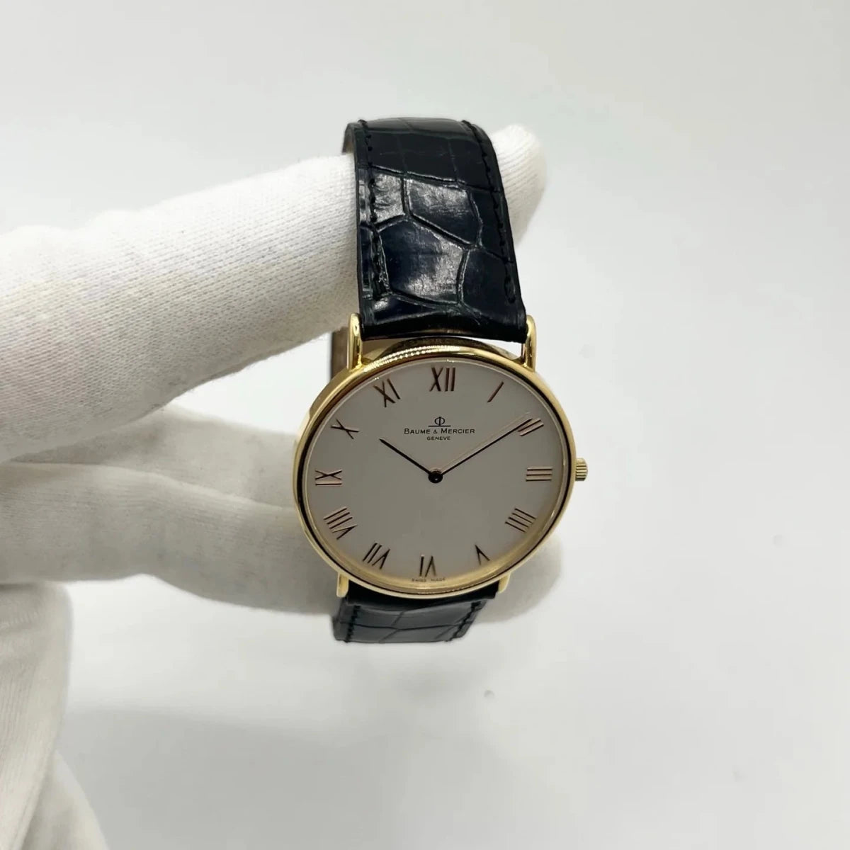 Montre BAUME & MERCIER "Classima" en or jaune, acier et cuir - Castafiore