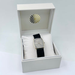 Montre BAUME & MERCIER en or jaune et cuir - Castafiore