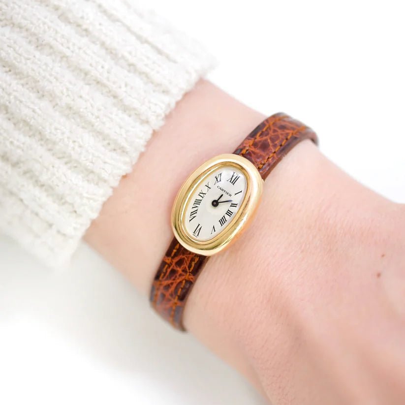 Montre CARTIER "Baignoire" en or jaune et cuir - Castafiore