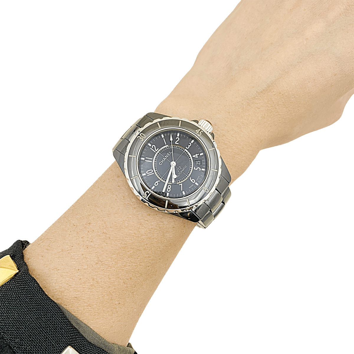 Montre Chanel, "J12", céramique noire, acier. - Castafiore