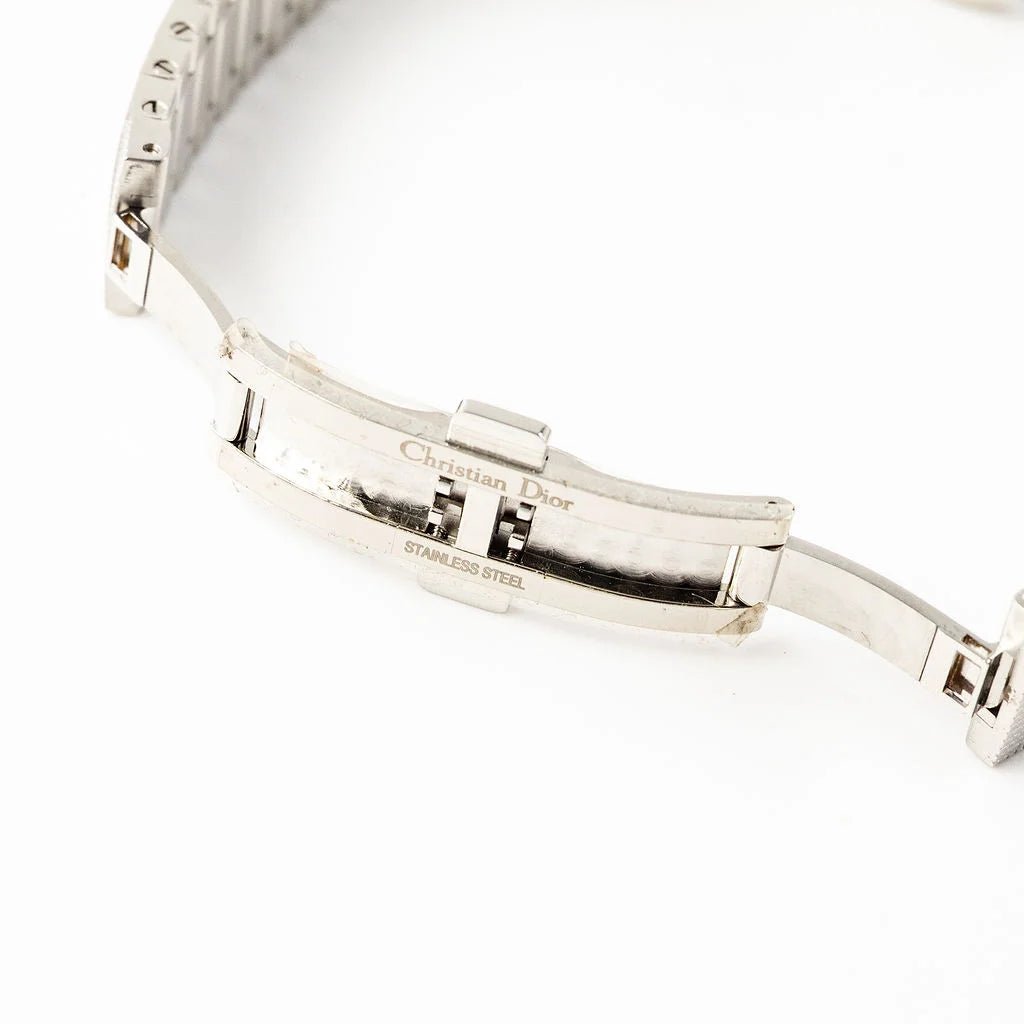 Montre de dame DIOR "La Baby D" en acier, nacre et diamants - Castafiore