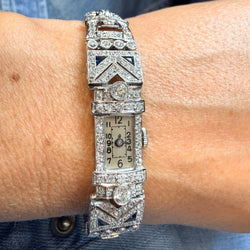 Montre de femme en or blanc, platine et diamants - Castafiore