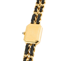 Montre en métal doré ma première de Chanel - Castafiore