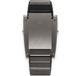 Montre Girard Perregaux Casquette 2.0 céramique et titane. Quartz. Full set de 2022. - Castafiore