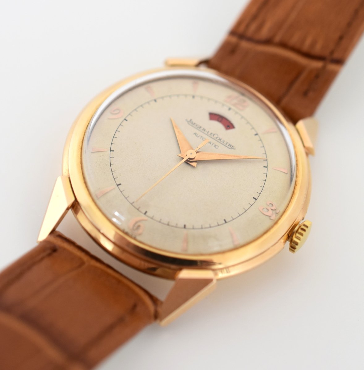 Montre JAEGER-LECOULTRE "Power Reserve 40h" en or rose et cuir - Castafiore