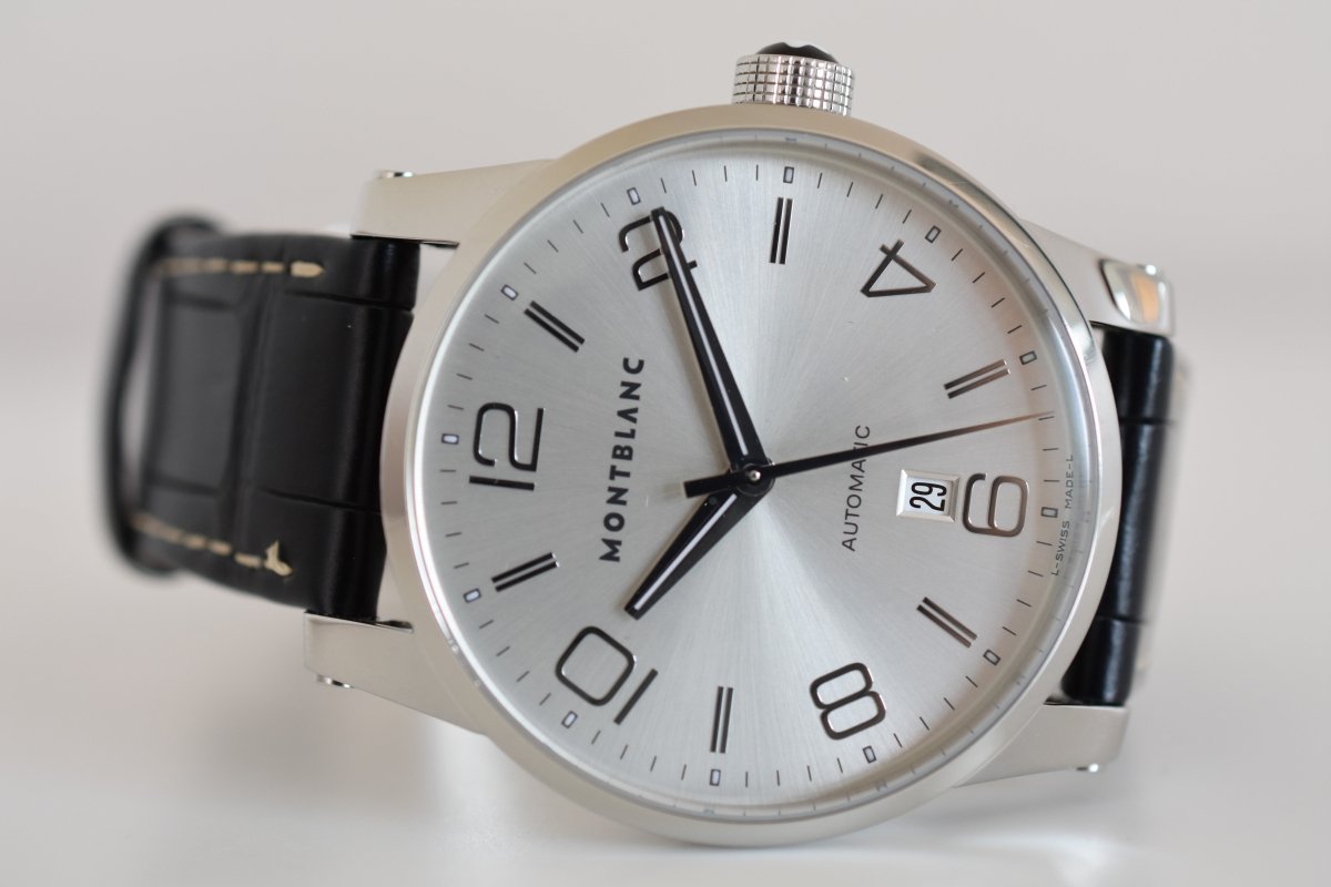 Montre MONTBLANC "TimeWalker" en acier, saphir et cuir - Castafiore