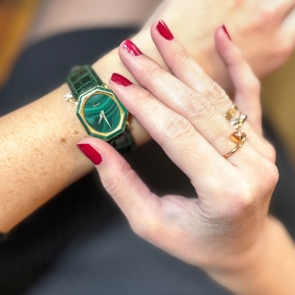 Montre PIAGET ref. 9341 en or jaune et malachite - Castafiore
