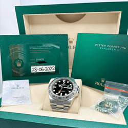 Montre ROLEX "Explorer" en acier - Castafiore
