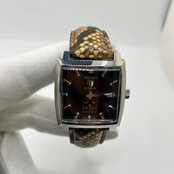Montre TAG HEUER "Monaco Calibre 6" en acier inoxydable et cuir - Castafiore