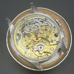Montre UNIVERSAL GENEVE "Uni-Compax" en acier - Castafiore