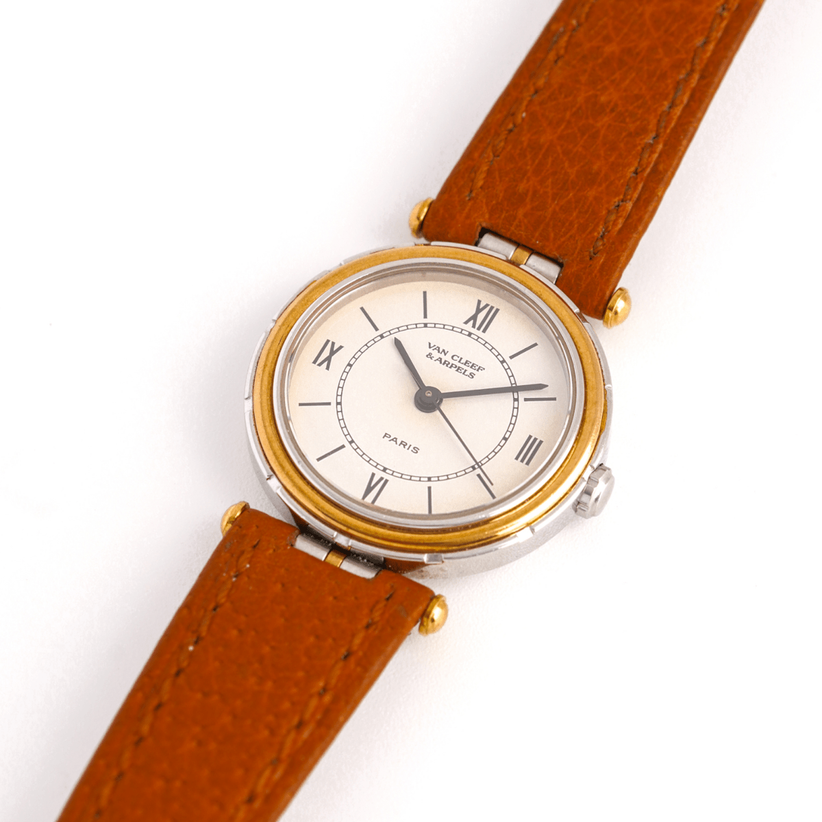 Montre VAN CLEEF & ARPELS. PM "PA 49" en or jaune, acier et cuir - Castafiore