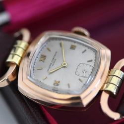 Montre VANCHERON & CONSTANTIN "Étrier" en or rose et cuir - Castafiore