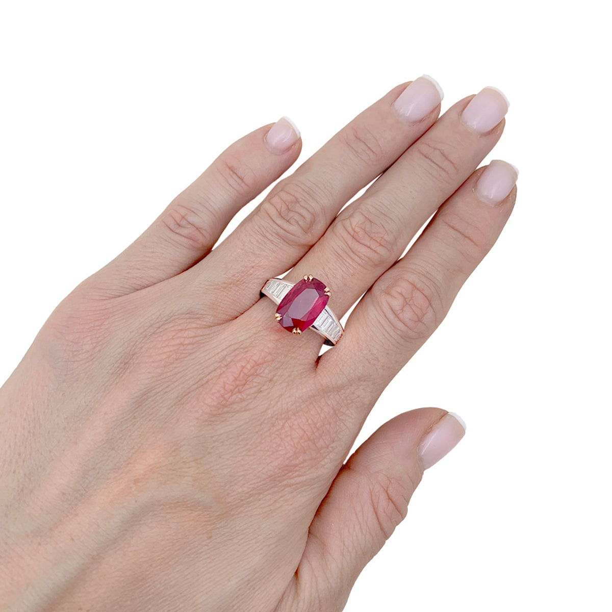 Bague Manalys, en or diamants et rubis.