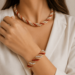 Parure en or jaune, corail et perles - Castafiore