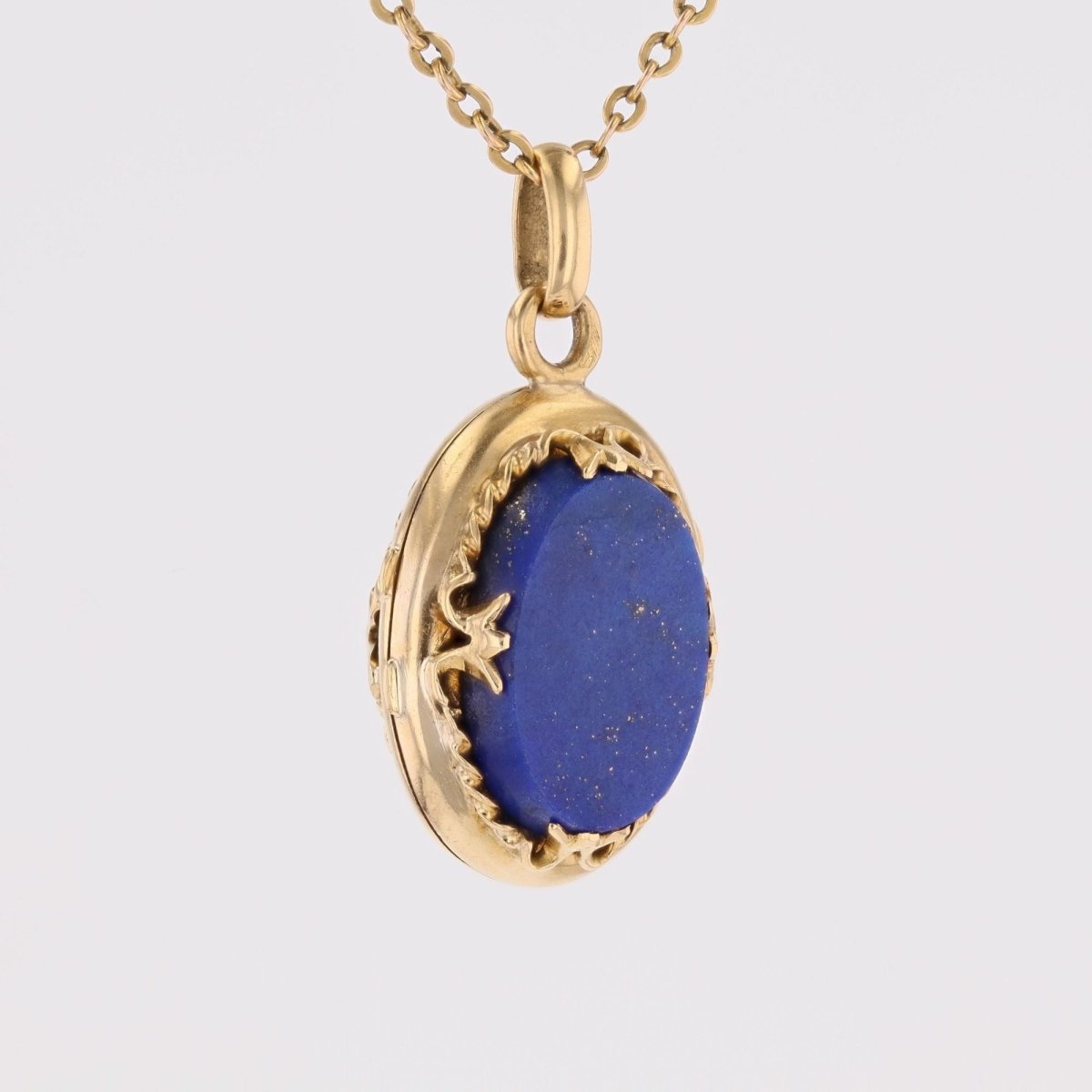 Pendentif ancien en or jaune et lapis lazuli - Castafiore