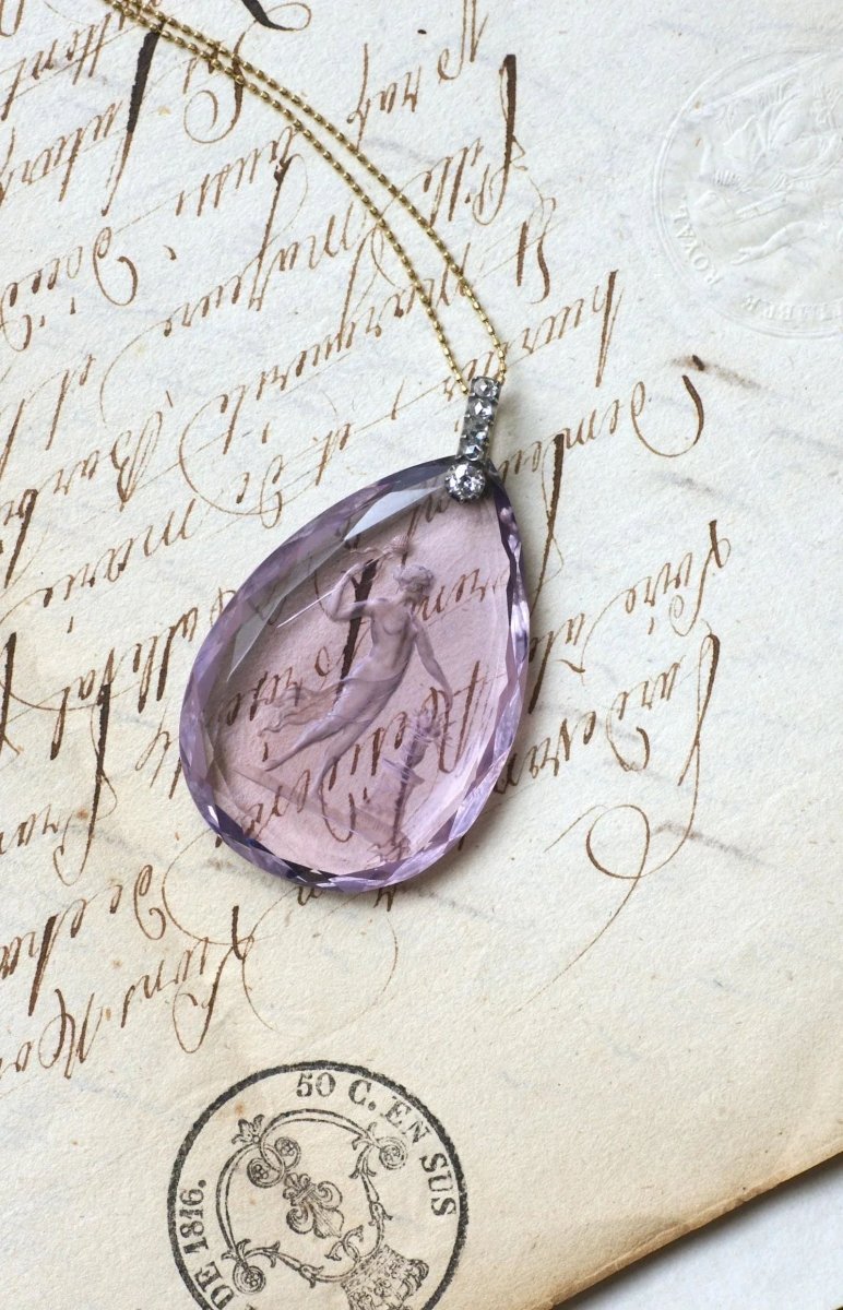 Pendentif Ancien Goutte Intaille Améthyste et Diamants - Castafiore