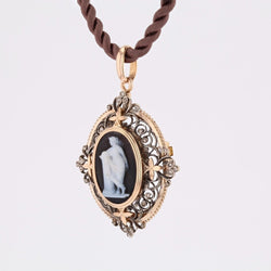 Pendentif broche camée en or rose et argent avec diamants - Castafiore
