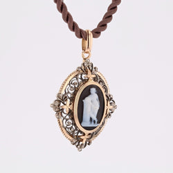 Pendentif broche camée en or rose et argent avec diamants - Castafiore