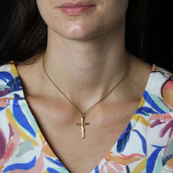 Pendentif CROIX Texturé en or jaune - Castafiore