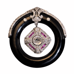 Pendentif en or blanc, platine, onyx, rubis et diamants - Castafiore
