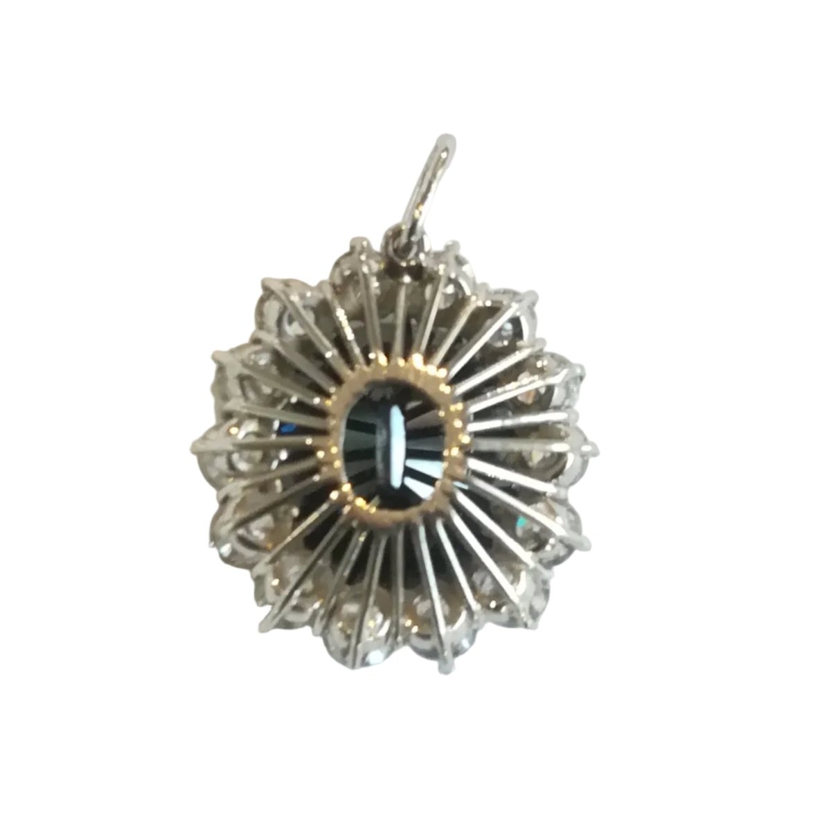 Pendentif en or blanc, saphir et diamants - Castafiore