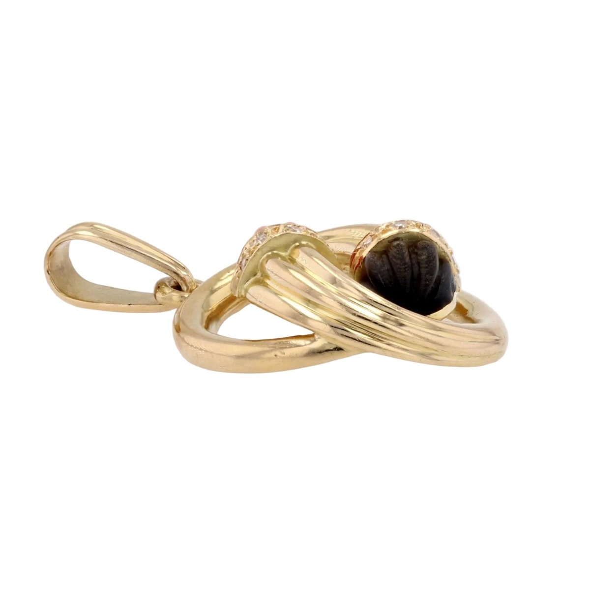 Pendentif en or jaune, corail et diamants - Castafiore
