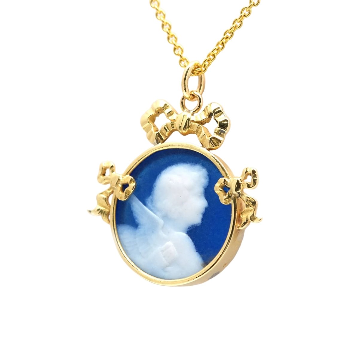 Pendentif en or jaune et camée - Castafiore