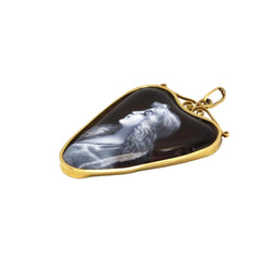 Pendentif en or jaune et émail - Castafiore