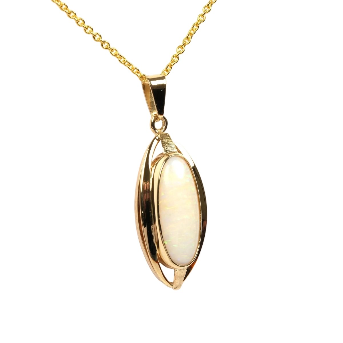 Pendentif en or jaune et opale - Castafiore