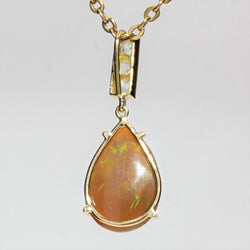 Pendentif opale et diamants - Castafiore