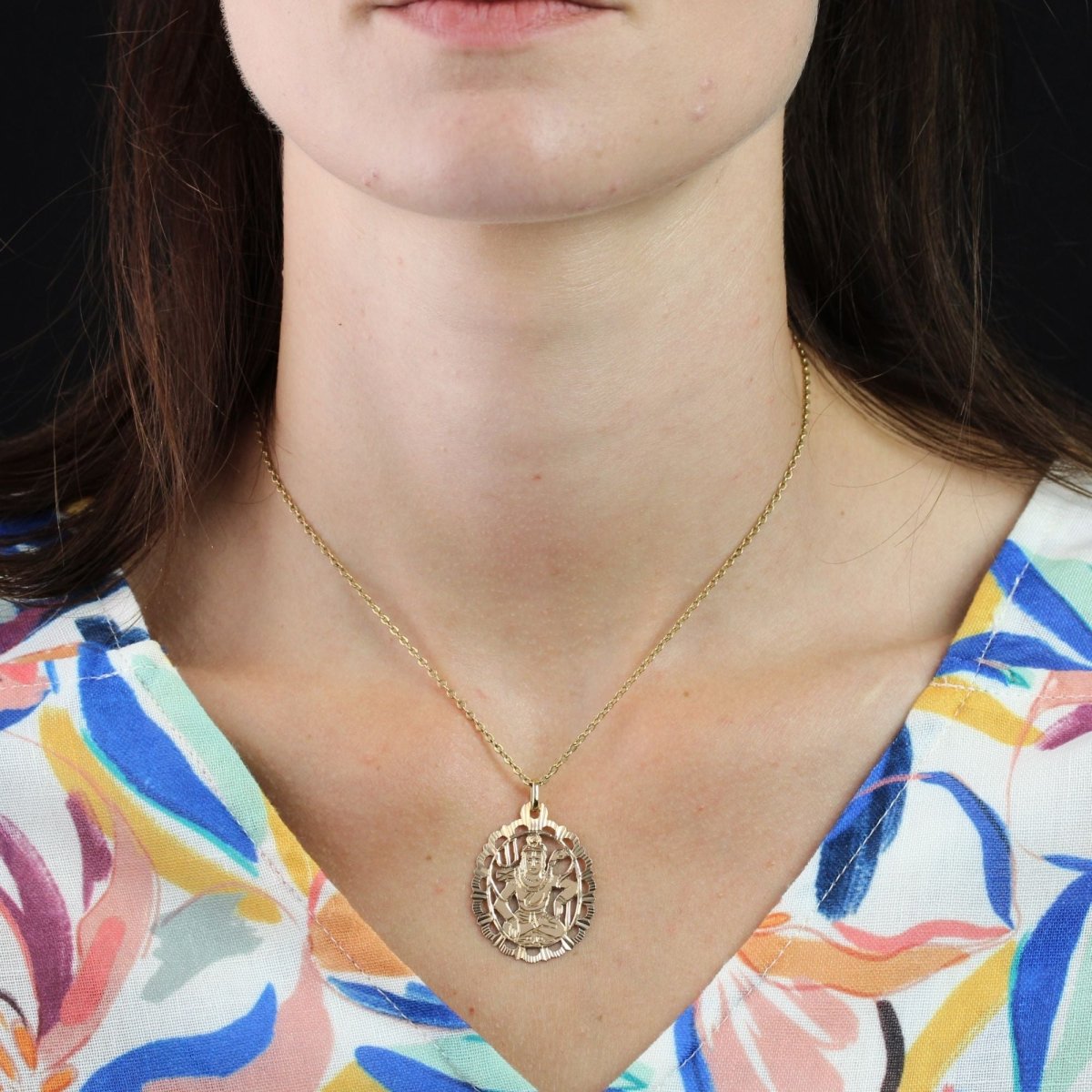 Pendentif SHIVA ovale en or rose - Castafiore