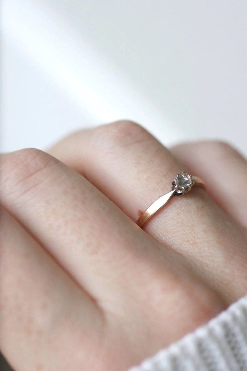 Solitaire diamant sur or rose et argent - Castafiore