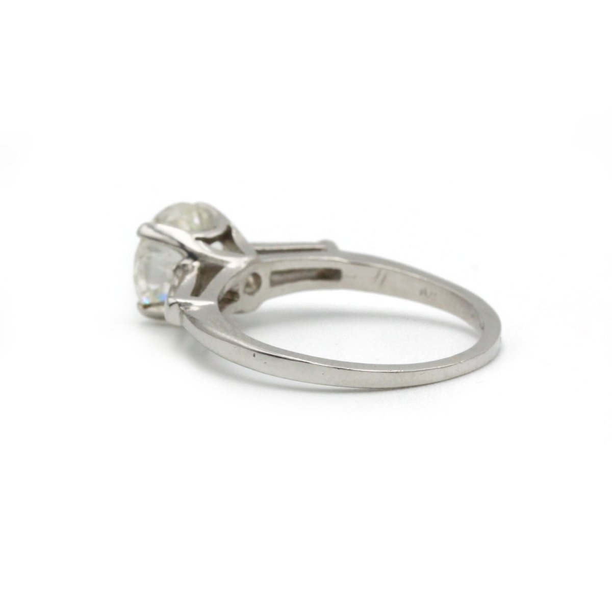 Solitaire - Platine et diamants - Castafiore