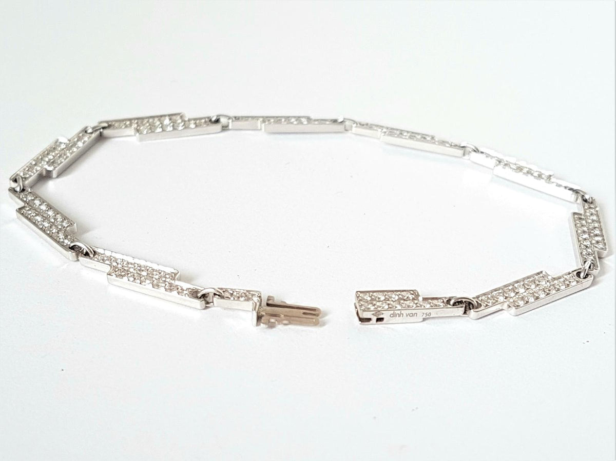 Bracelet DINH VAN "Seventies", en or blanc serti diamants
