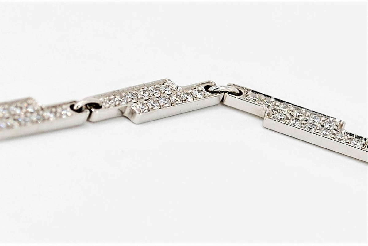 Bracelet DINH VAN "Seventies", en or blanc serti diamants