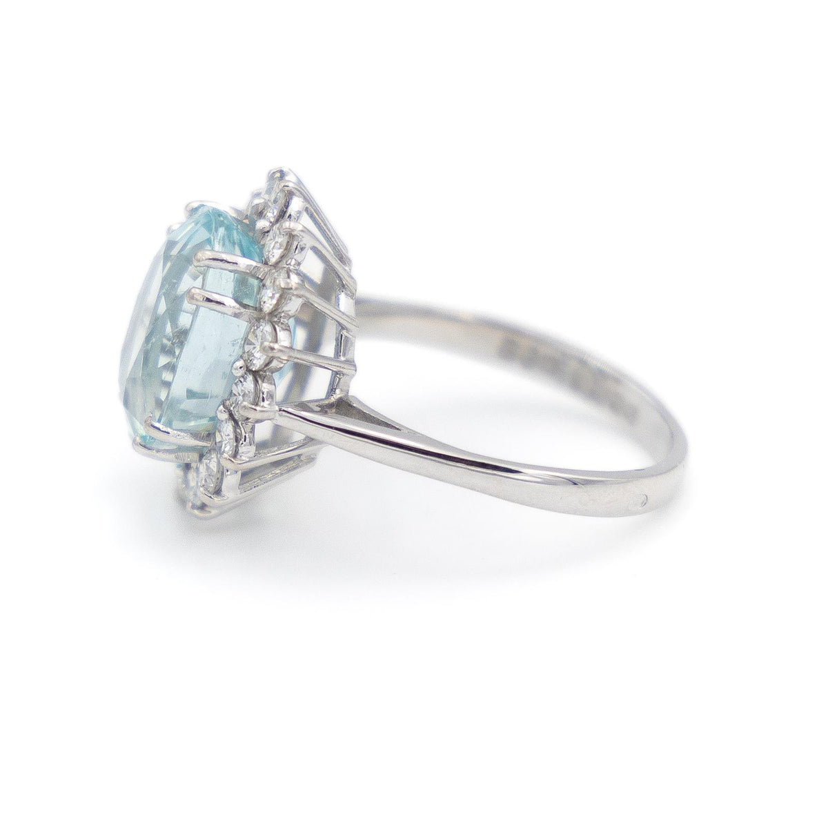 Bague Pompadour Or blanc Aigue Marine