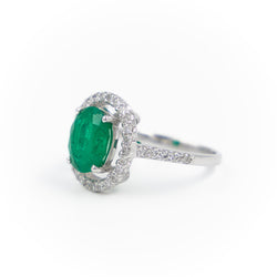 Bague Pompadour Or blanc Emeraude