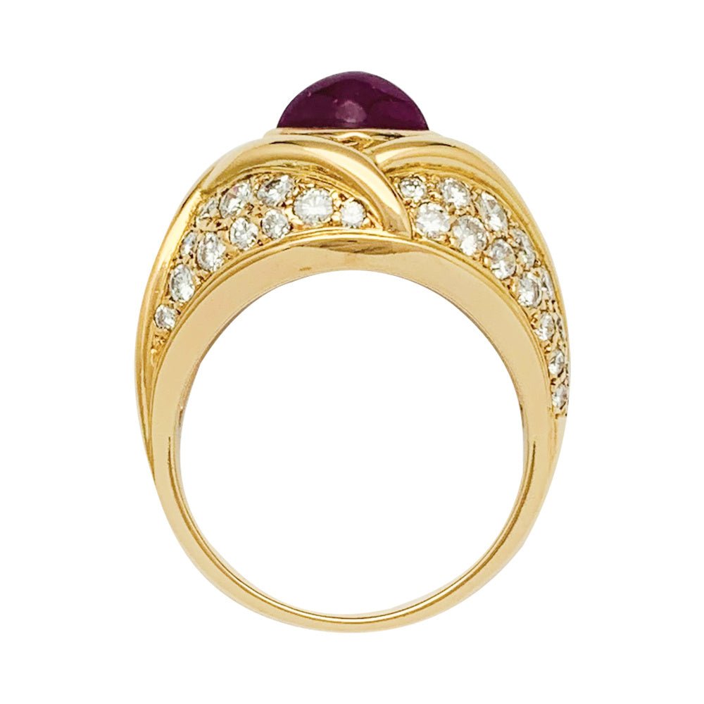 Bague Cartier en or jaune, diamants et rubis - Castafiore