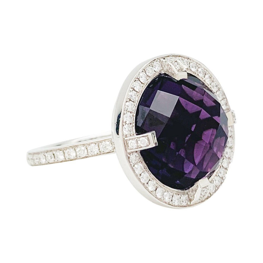 Bague Chaumet, "Attrape-moi...si tu m'aimes", or blanc, améthyste, diamants - Castafiore