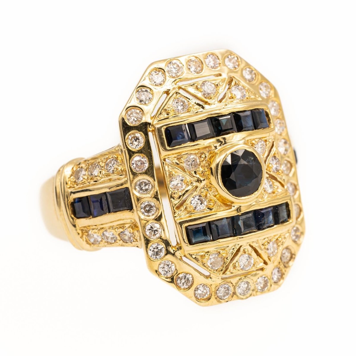 Bague Cocktail en or jaune et saphir - Castafiore