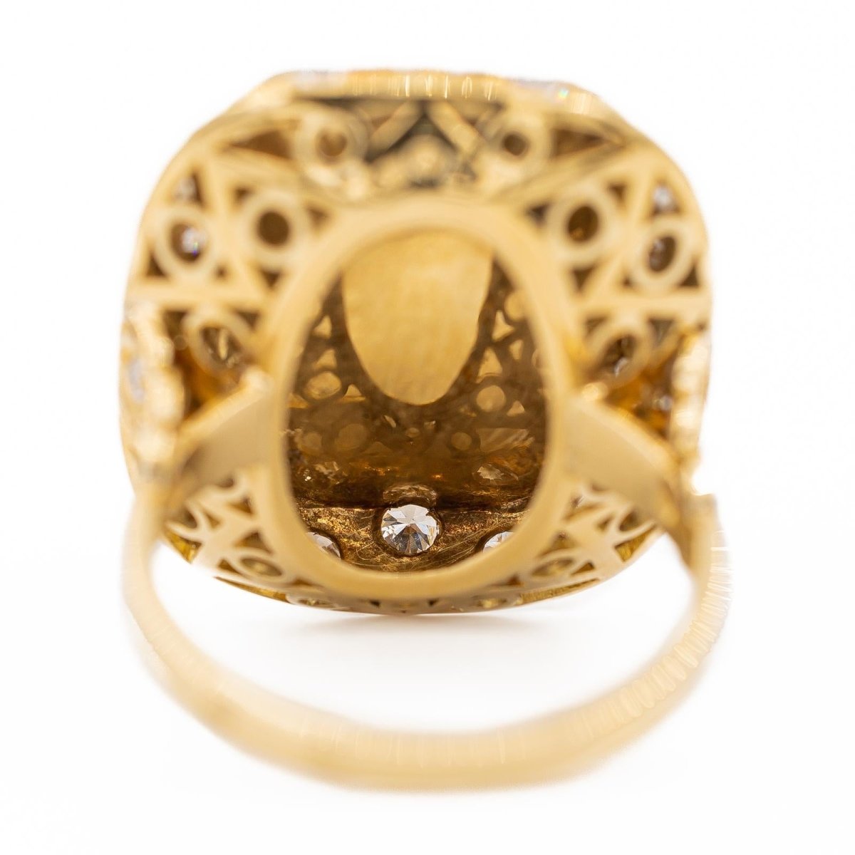 Bague Cocktail en or jaune, lapis-lazuli et diamants - Castafiore