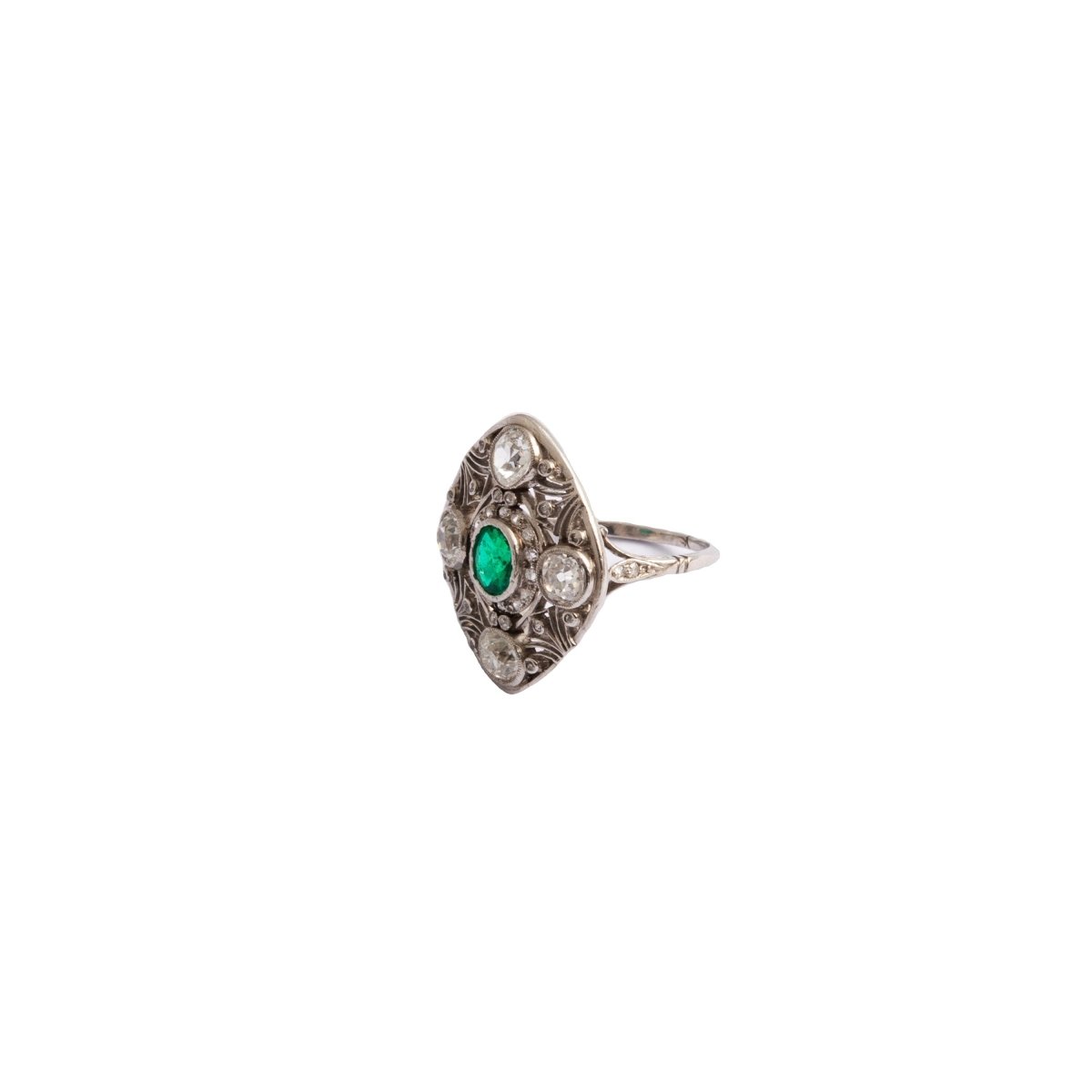 Bague en or blanc et en émeraude et diamants - Castafiore