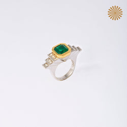 Bague en or jaune, or blanc et émeraude - Castafiore