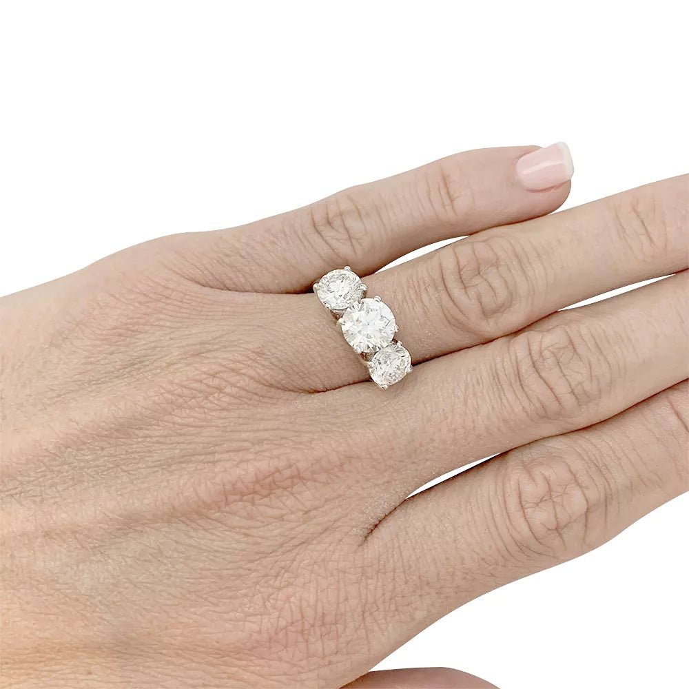 Bague en platine et or blanc trilogie diamants - Castafiore