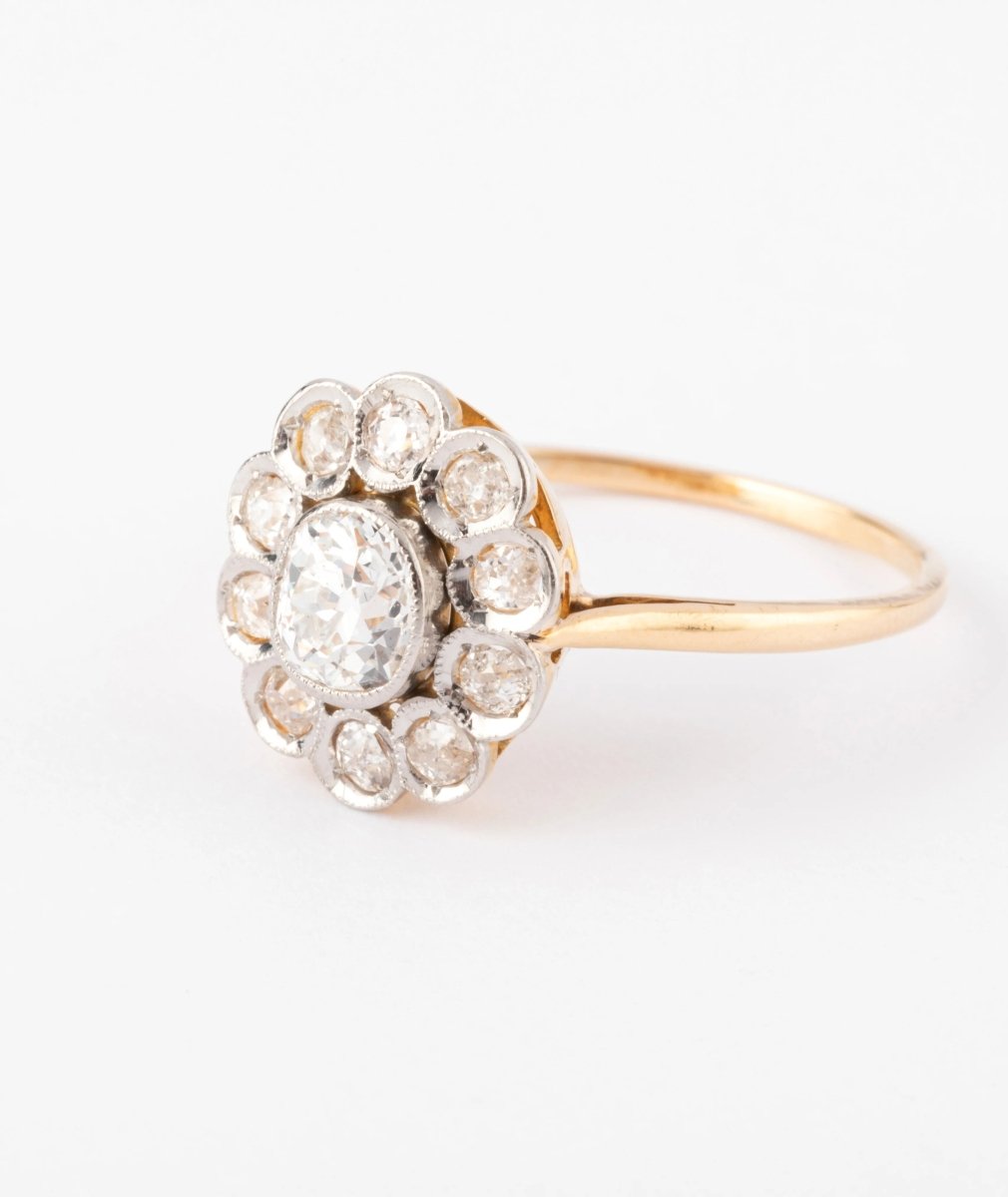 Bague marguerite ancienne en or et diamant - Castafiore