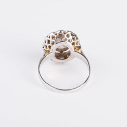 Bague marguerite en or gris et diamant - Castafiore